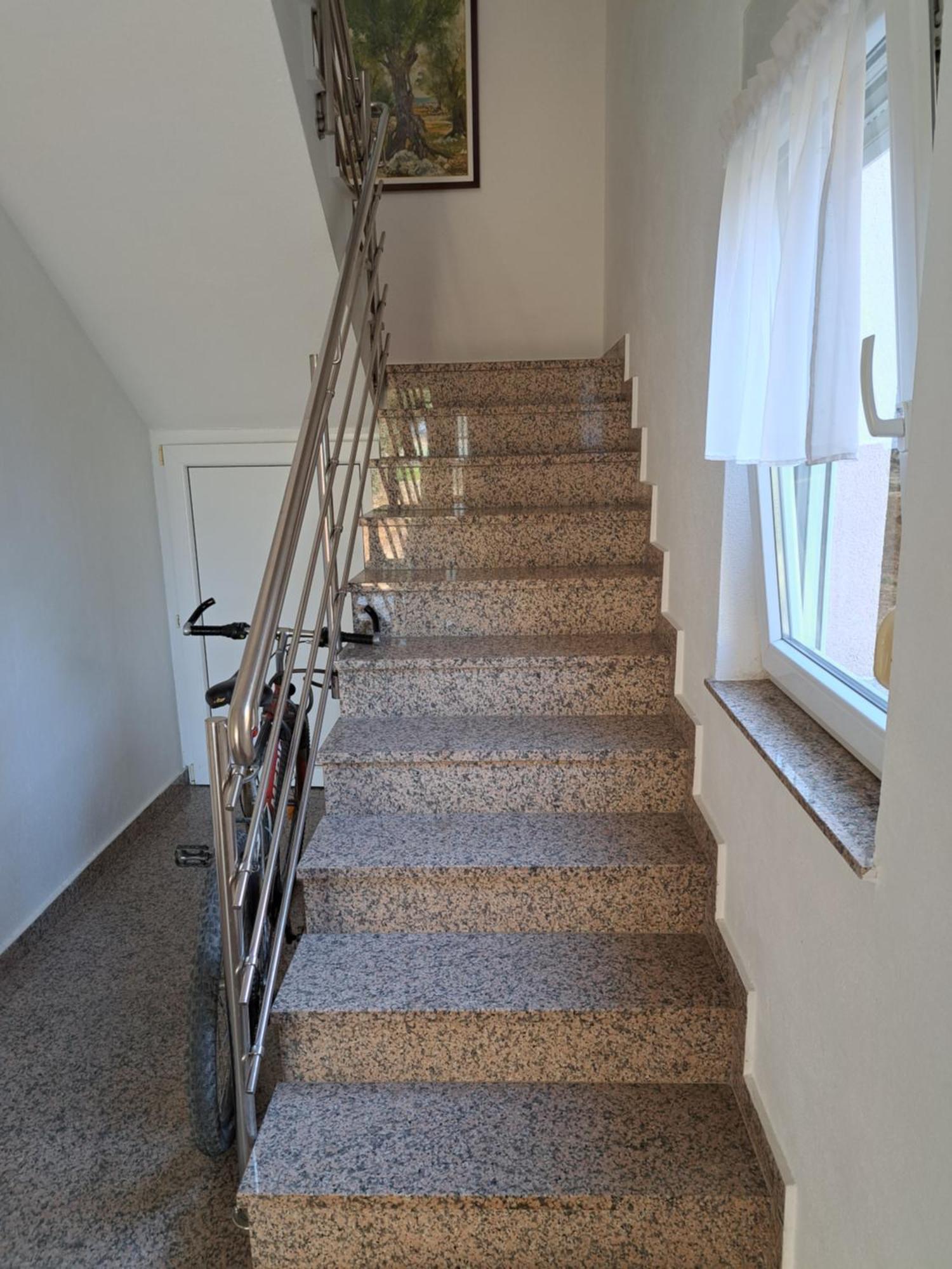 פובליאנה Apartments Pink House מראה חיצוני תמונה